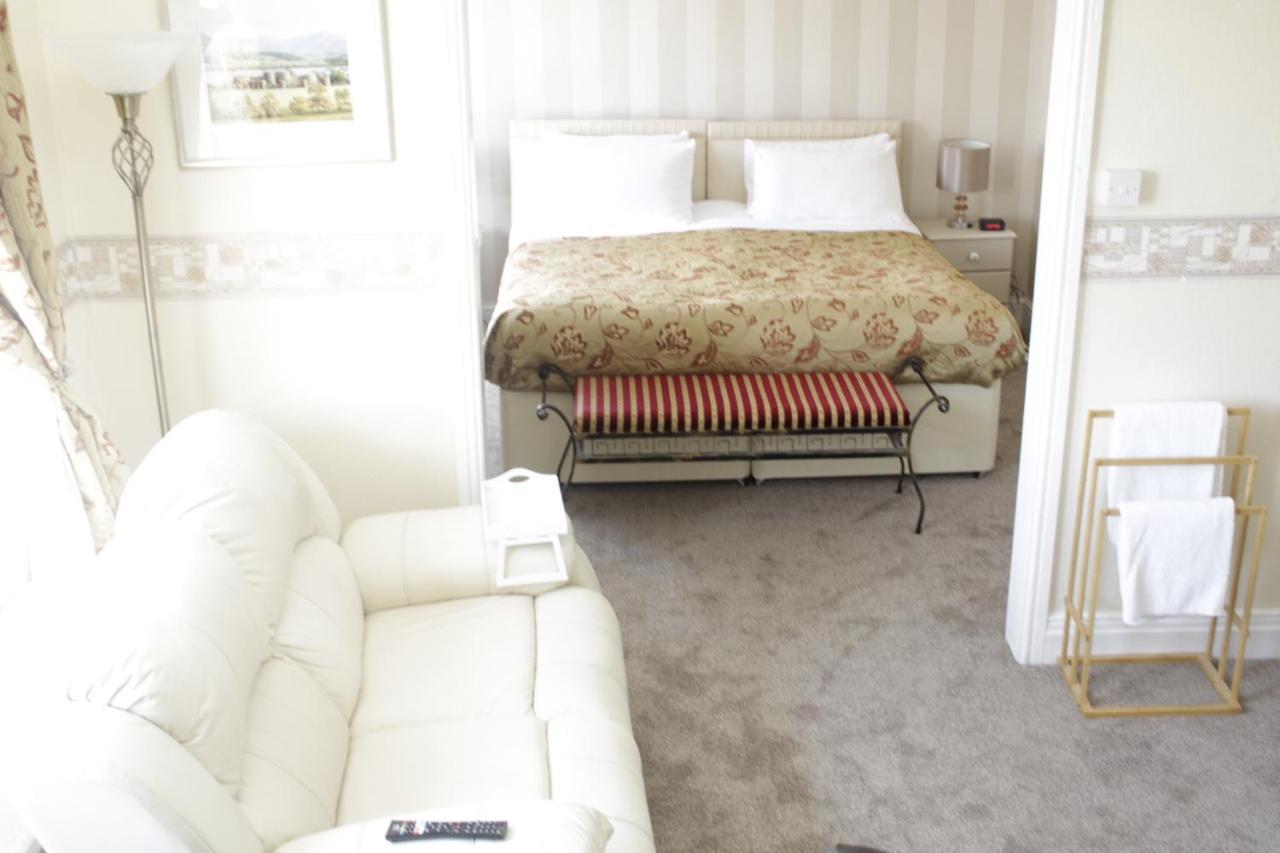 Clifton Villa Guest House 兰迪德诺 外观 照片