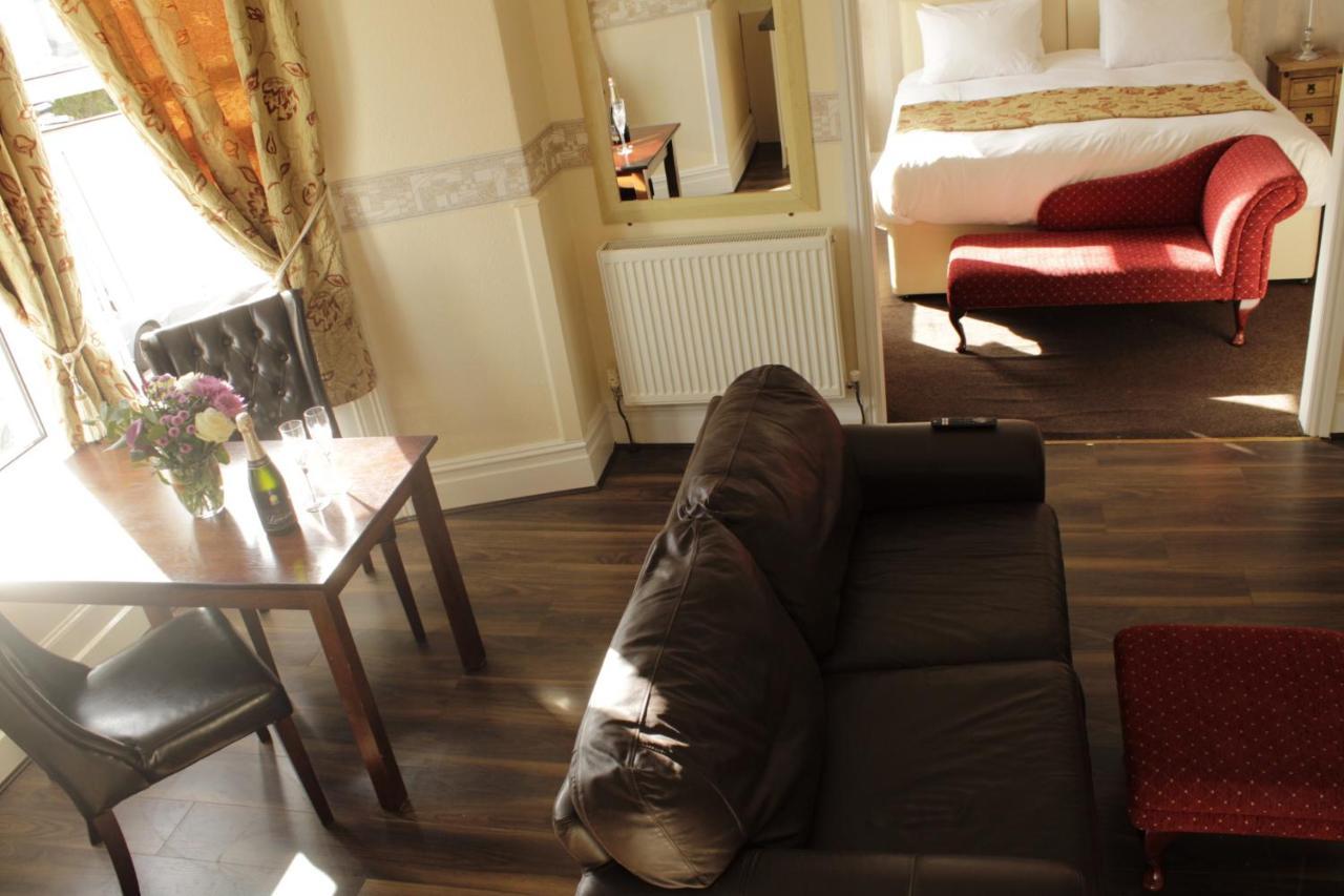 Clifton Villa Guest House 兰迪德诺 外观 照片