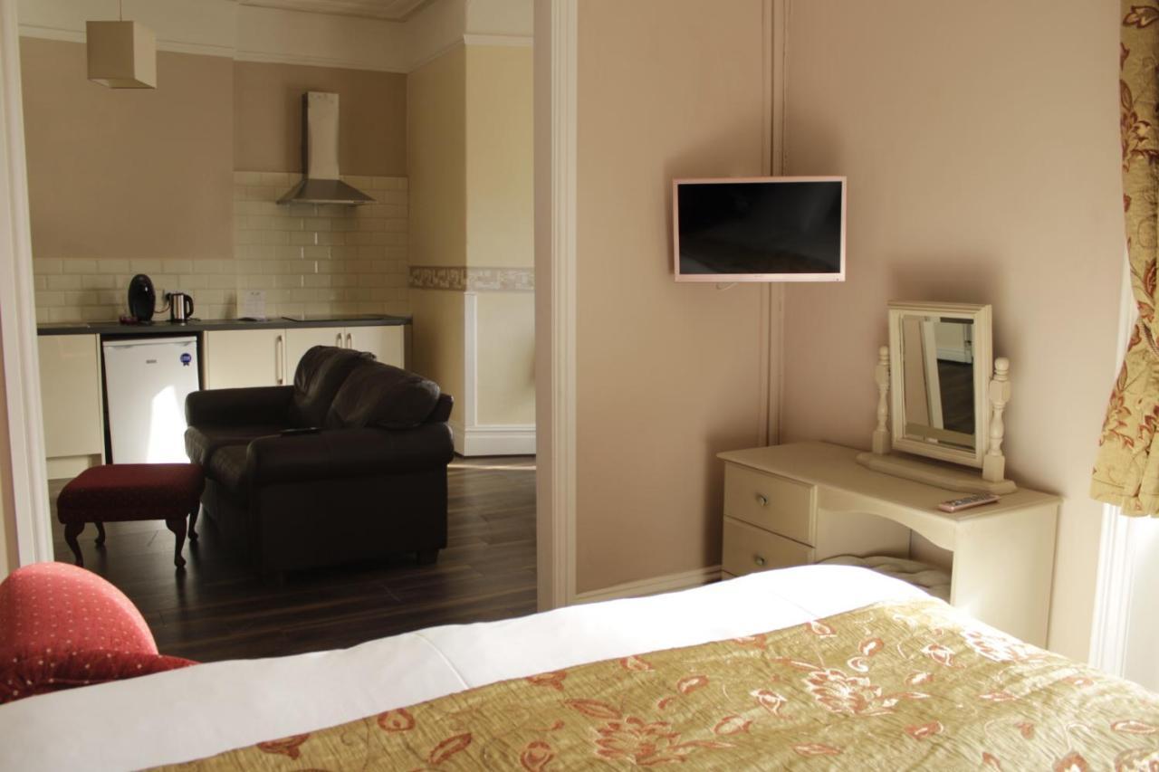 Clifton Villa Guest House 兰迪德诺 外观 照片