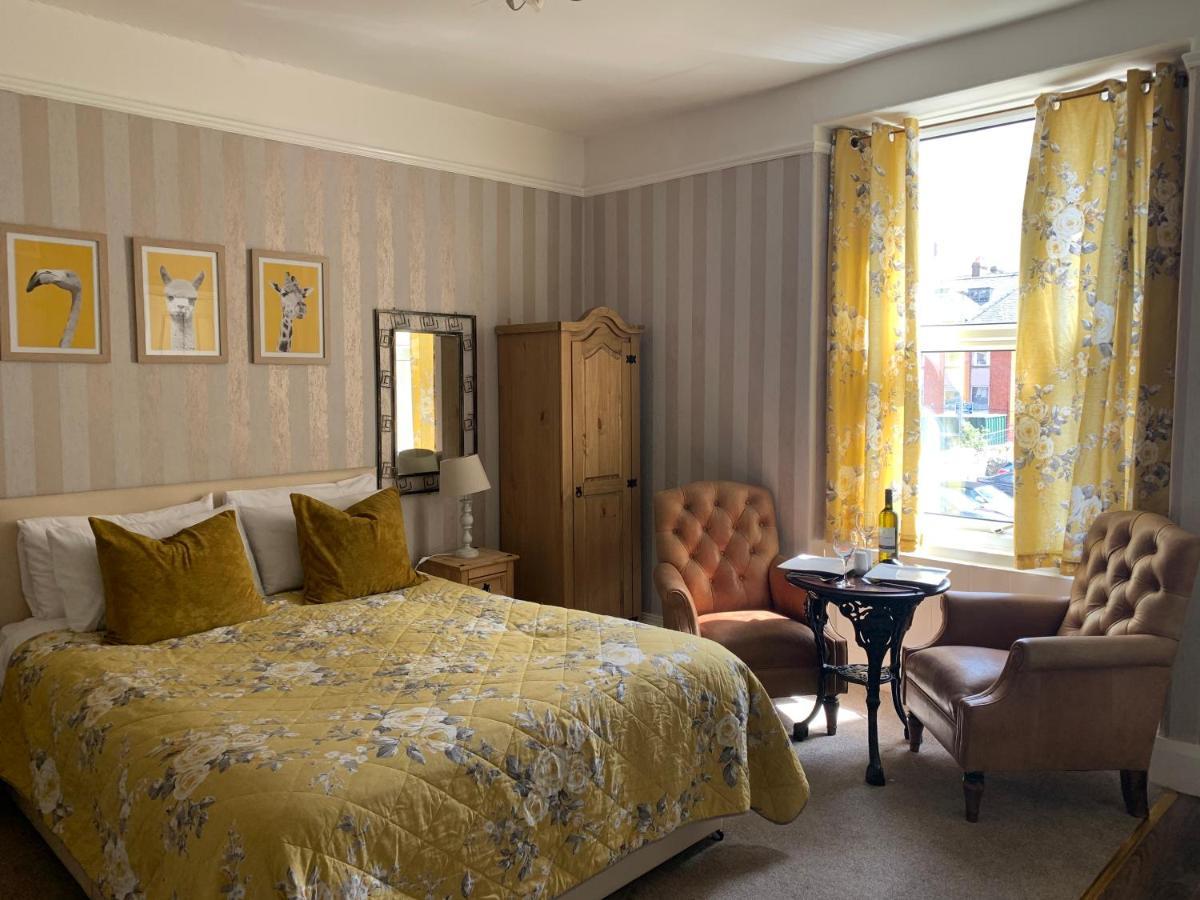 Clifton Villa Guest House 兰迪德诺 外观 照片